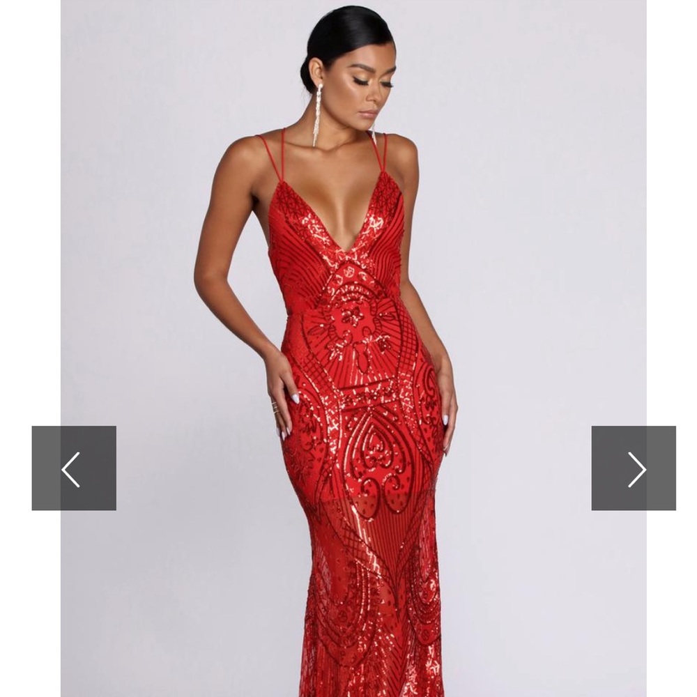 Red Sequin Dress 💃🏼